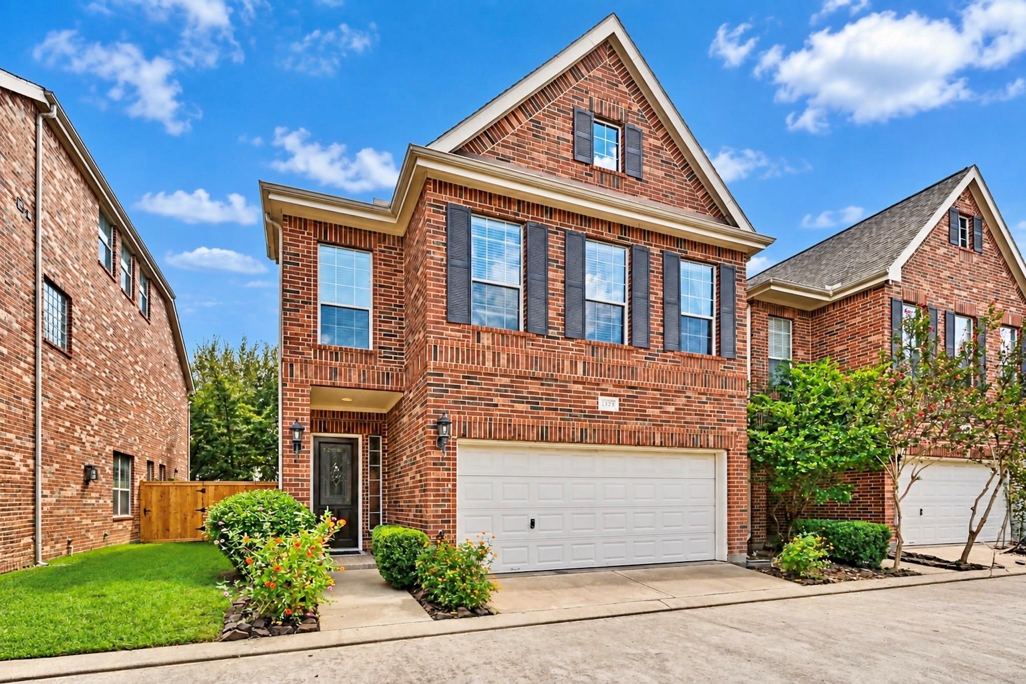 13323 Olive Trace