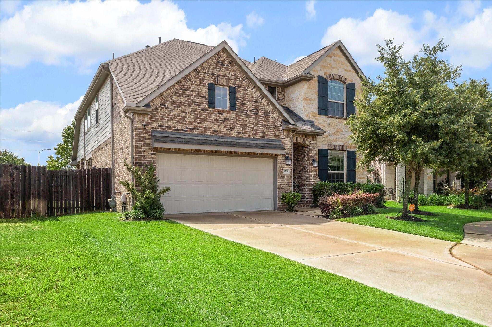 1535 Giles Drive