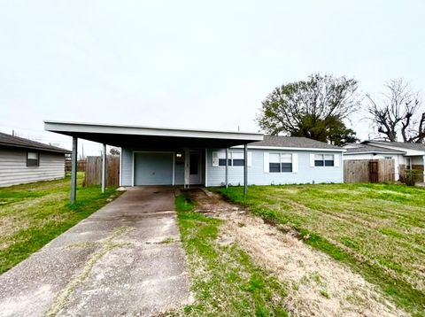 Photo of 2305 Kingsdale Drive, Deer Park, TX 77536 (MLS # 76834582)