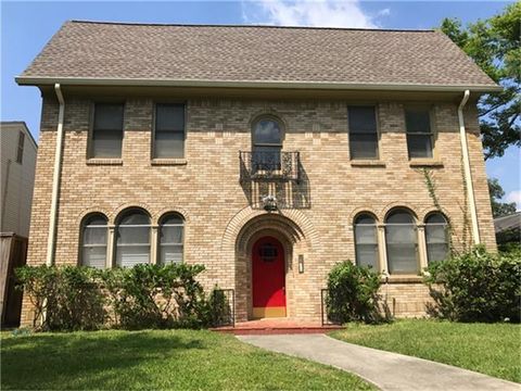 Photo of 1654 Marshall Street #3, Houston, TX 77006 (MLS # 31641715)