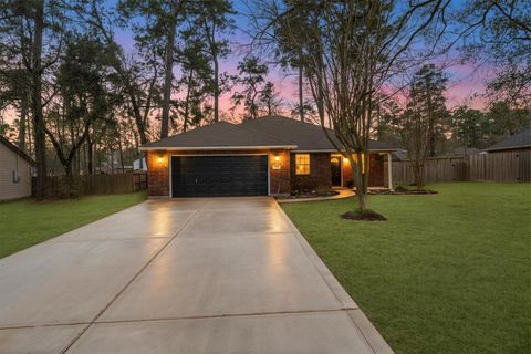 Photo of 7115 Nickaburr Creek Drive, Magnolia, TX 77354 (MLS # 34007879)