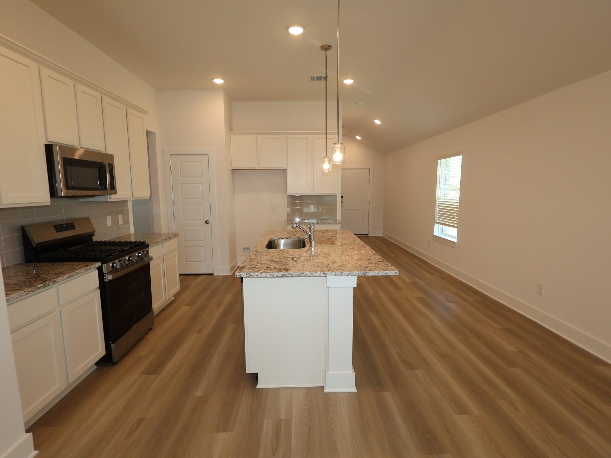 1622 Westland Lane