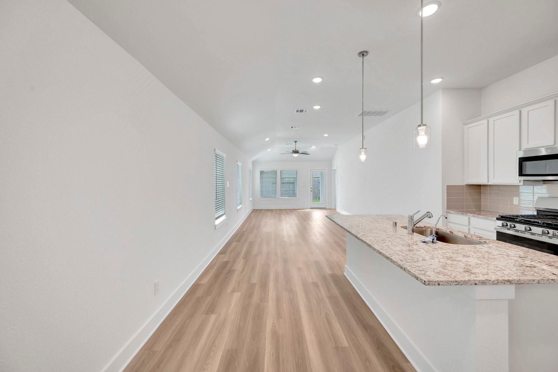 1622 Westland Lane