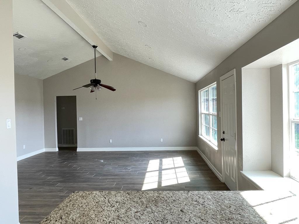 16910 Quail Glen Drive