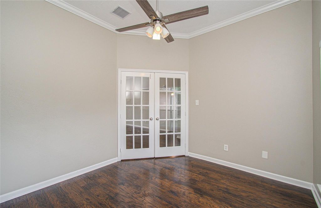 Photo of 1717 Cantrell Boulevard, Conroe, TX 77301 (MLS # 95784721)