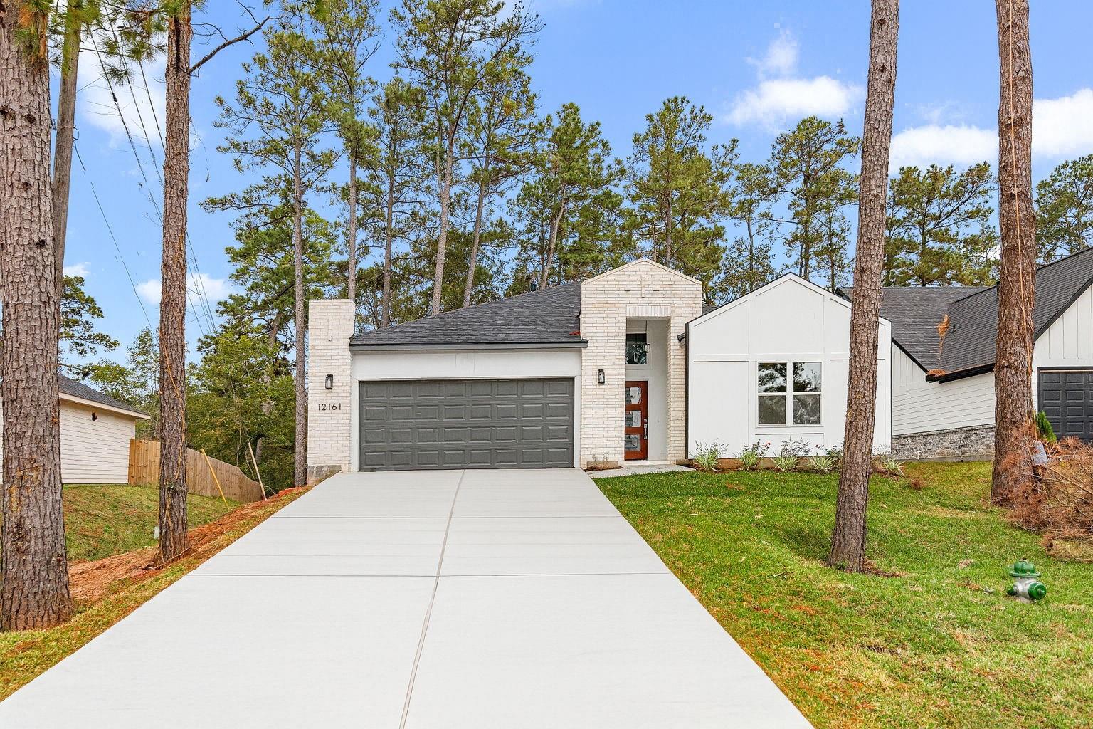 12161 La Salle River Rd