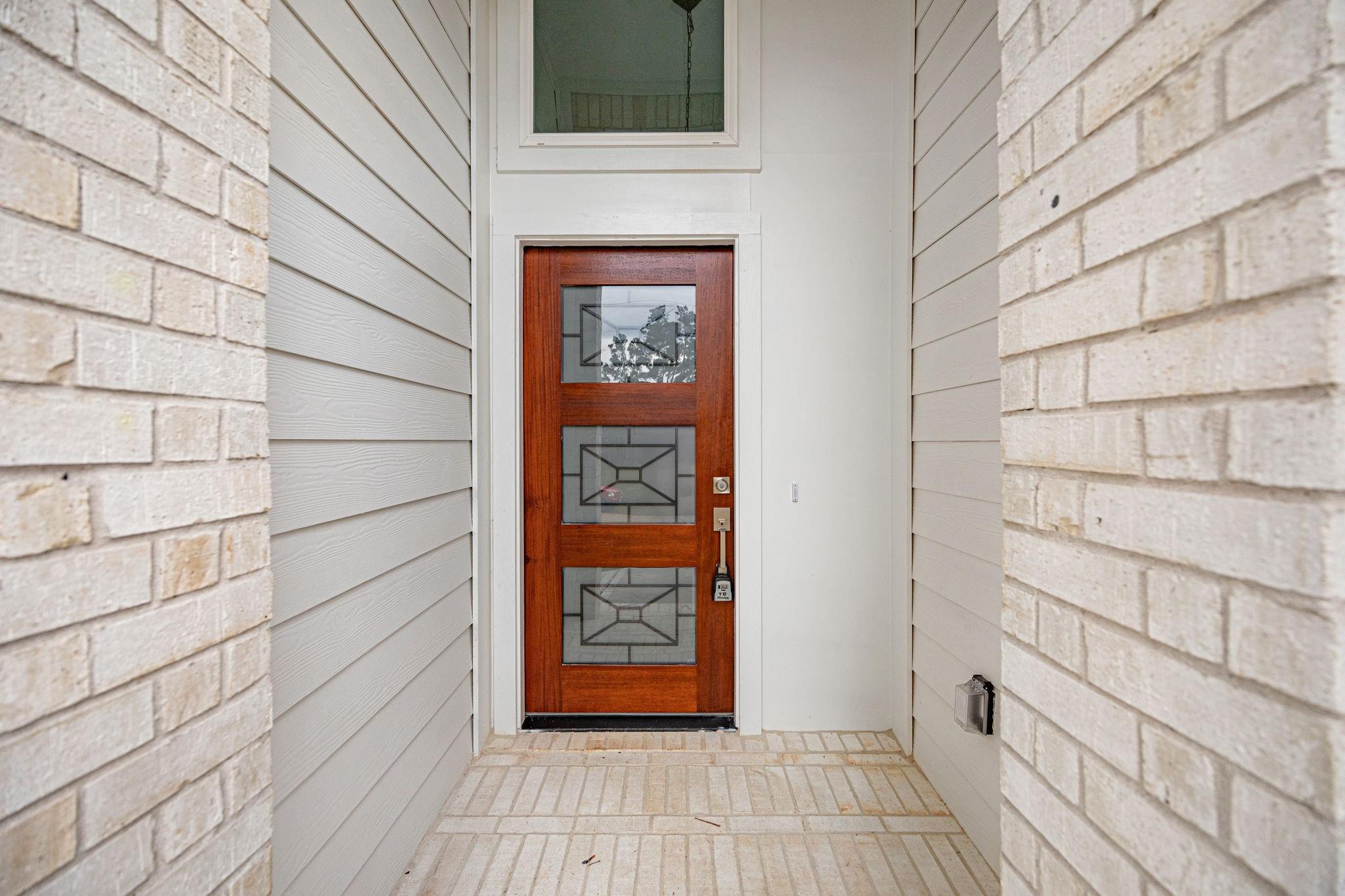 12161 La Salle River Rd