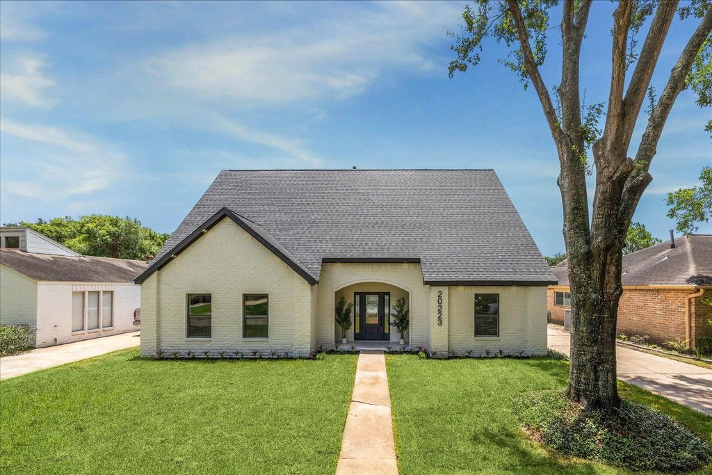 Photo of 20223 Laurel Lock Drive, Katy, TX 77450 (MLS # 20471111)