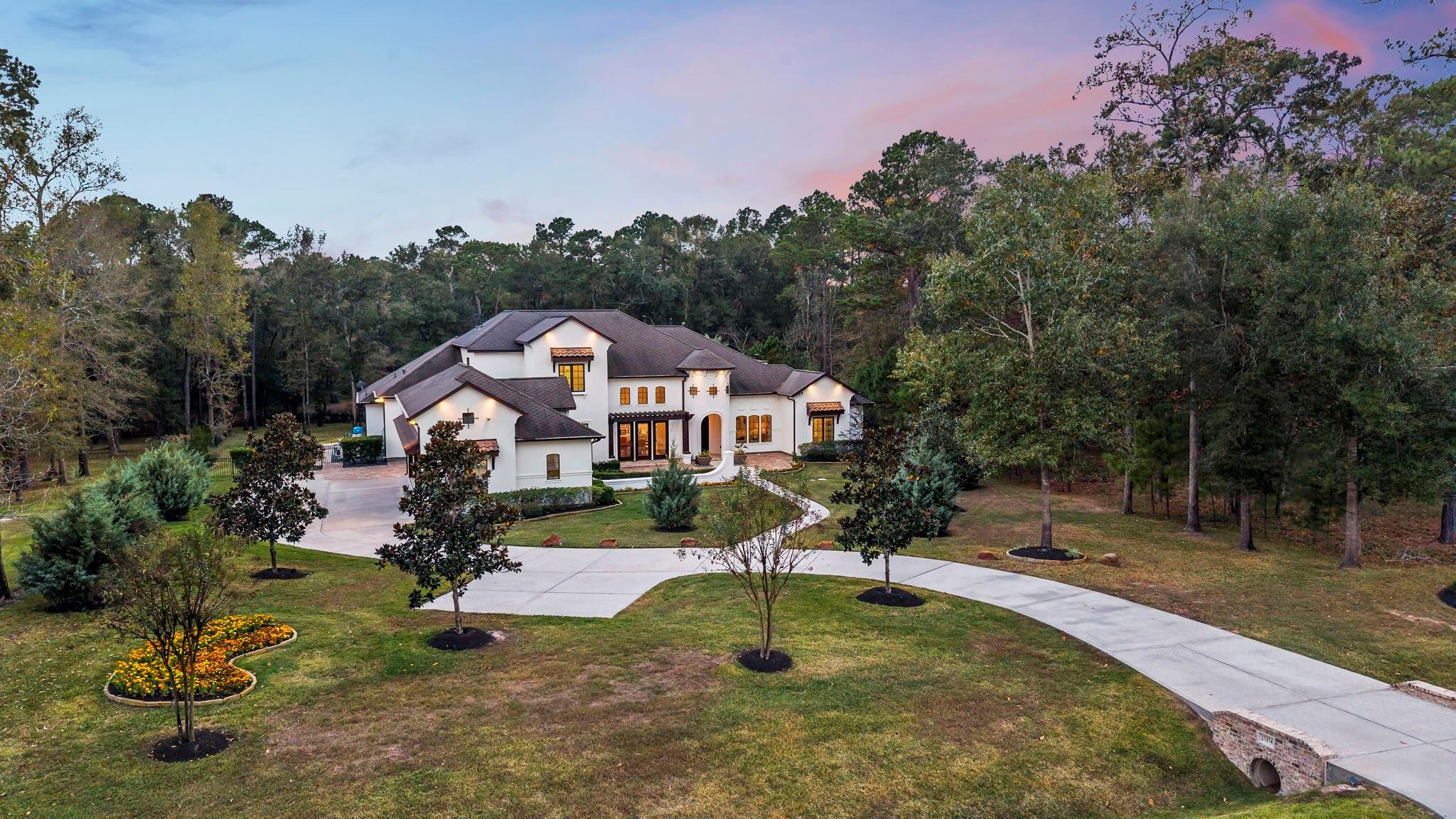 27374 Shady Hills Landing Lane