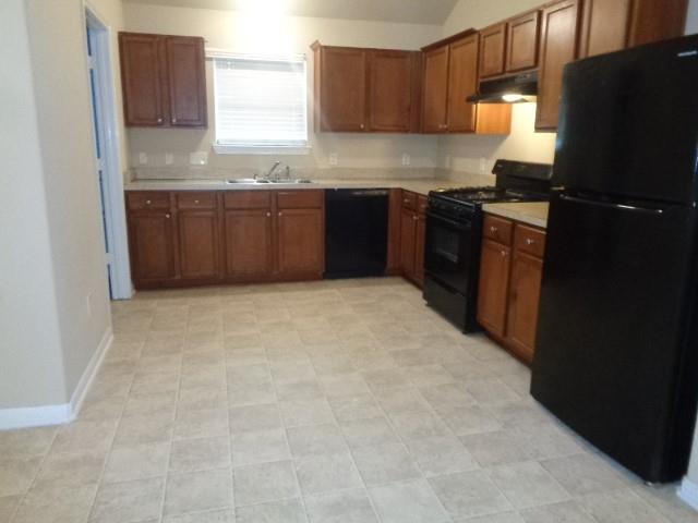 7925 Silver Oak Drive