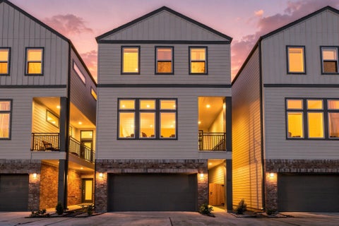 Photo of 728 W Donovan Street, Houston, TX 77091 (MLS # 62364567)