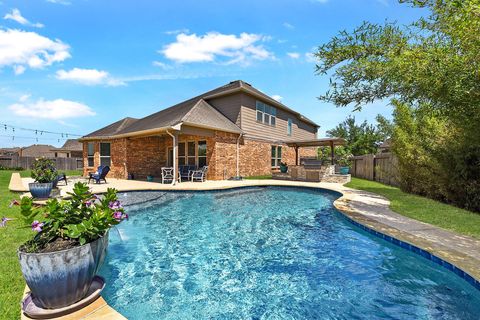 Photo of 9803 Katy Creek Court, Brookshire, TX 77423 (MLS # 83605996)