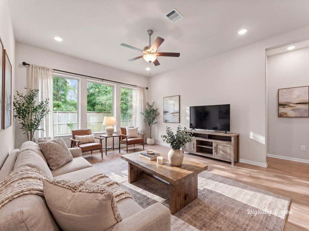 Photo of 128 Winged Elm Court, Conroe, TX 77318 (MLS # 82436809)