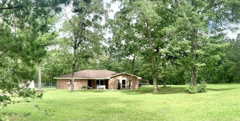 14974 East Dr Conroe TX 77302