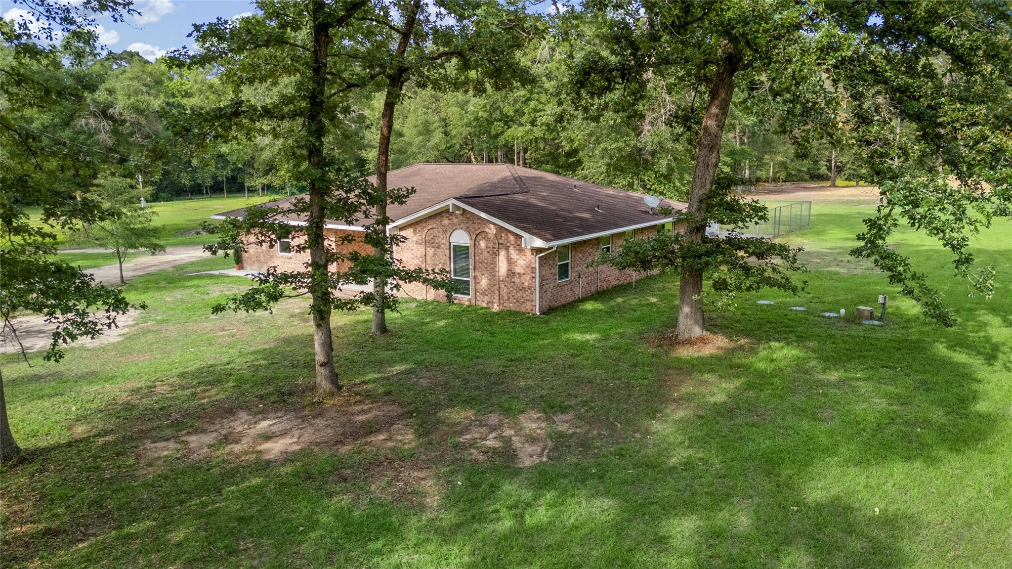 14974 East Dr