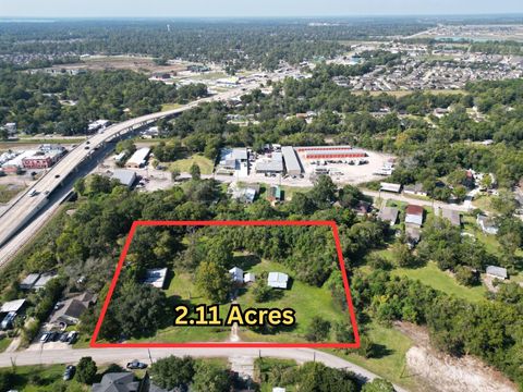 Photo of 203 Wahl Street, Crosby, TX 77532 (MLS # 56780028) Photo of 203 Wahl Street, Crosby, TX 77532 (MLS # 56780028)