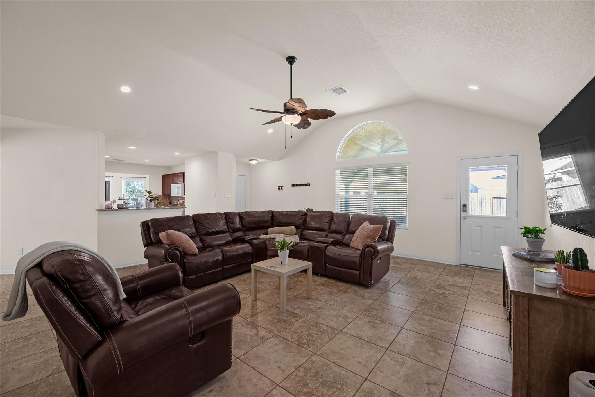 2115 Red Cedar Trail