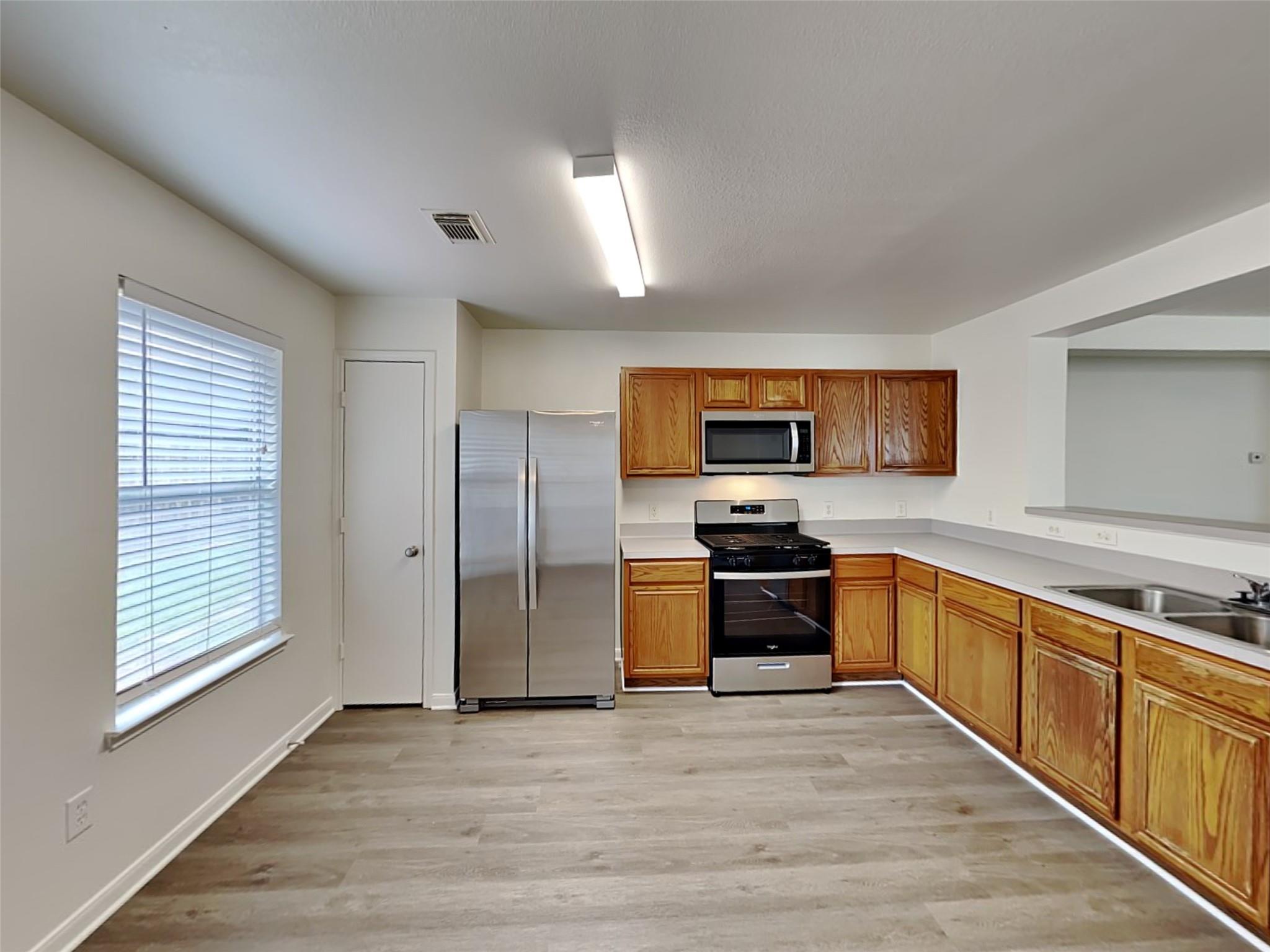 9626 Eaglewood Glen Trail