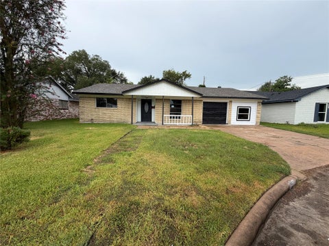 Homes For Sale - 4222 Brookston Street<br/> Harris County, Houston, TX 77045