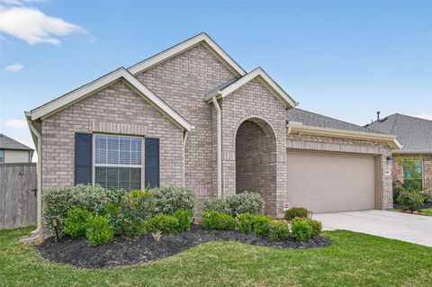 Photo of 7310 Dover View Lane, Katy, TX 77493 (MLS # 33691616)