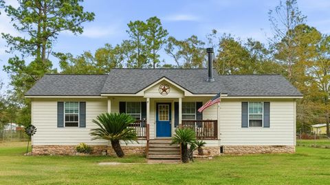 Photo of 17001 Valley Lane, Conroe, TX 77306 (MLS # 50622093)