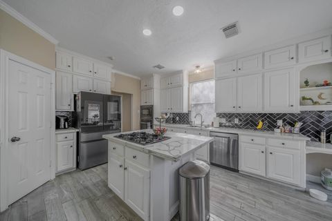 Tiny photo for 3119 Scenic Elm Street, Houston, TX 77059 (MLS # 42051159)