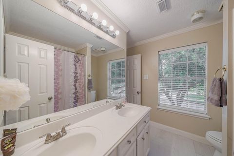 Tiny photo for 3119 Scenic Elm Street, Houston, TX 77059 (MLS # 42051159)