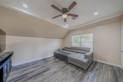 Tiny photo for 3119 Scenic Elm Street, Houston, TX 77059 (MLS # 42051159)