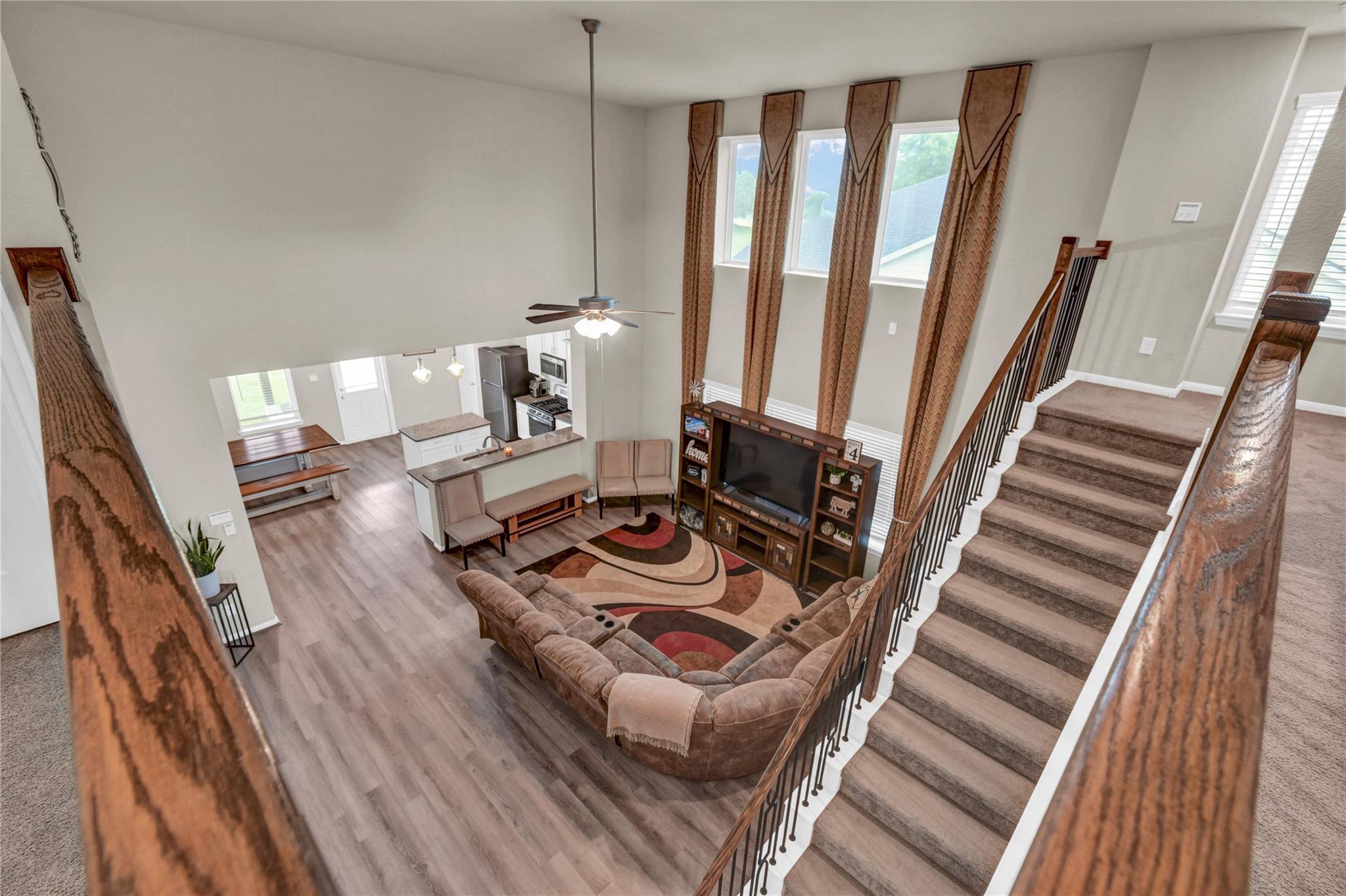2423 Ridgewood Drive