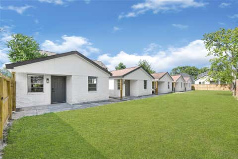 Multifamily For Sale - 8701 Bertwood Street<br/> Houston, TX 77016