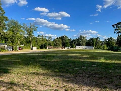 19637 W Fm 1097 Road Montgomery TX 77356