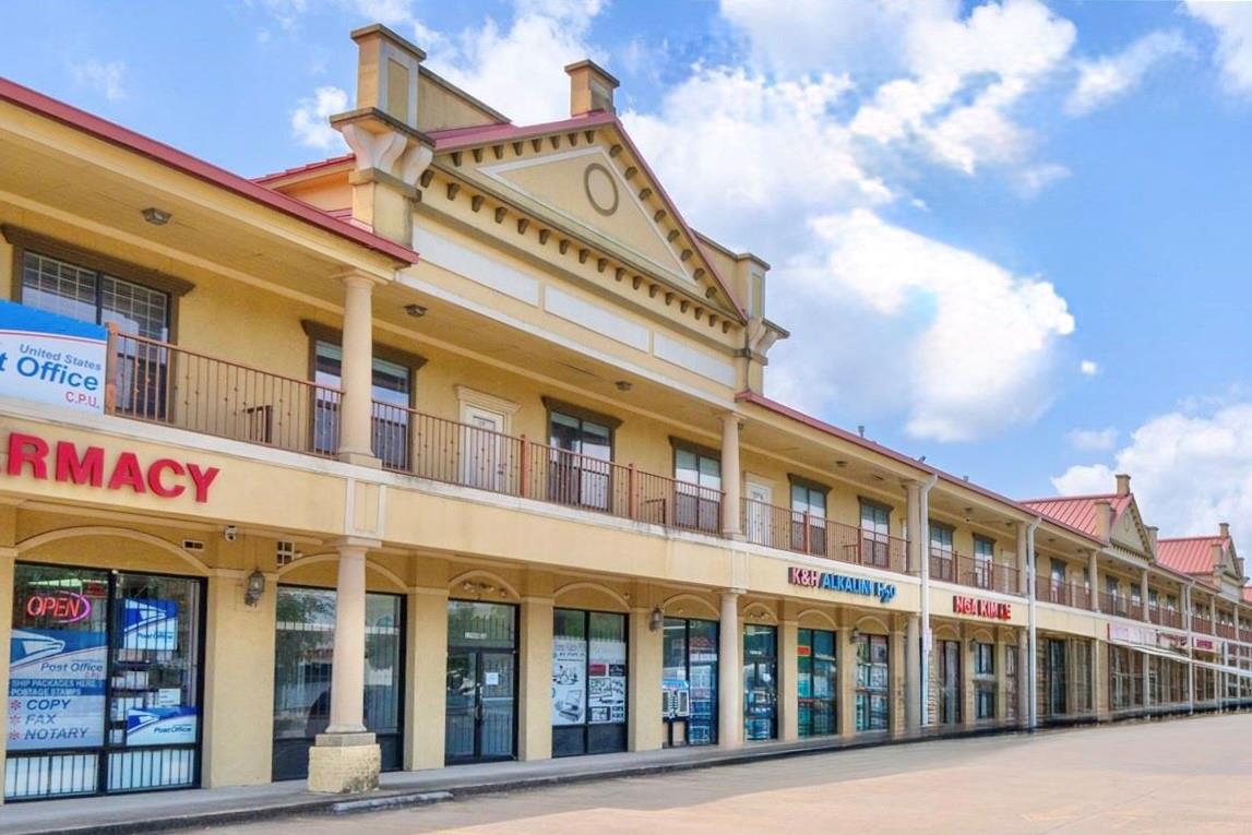 12989 Bellaire Boulevard 2