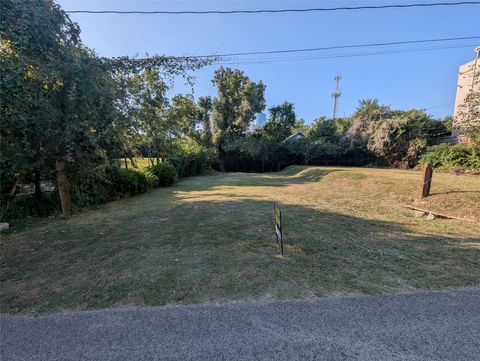 Photo of 0 Edwards Street, Houston, TX 77007 (MLS # 92975788)