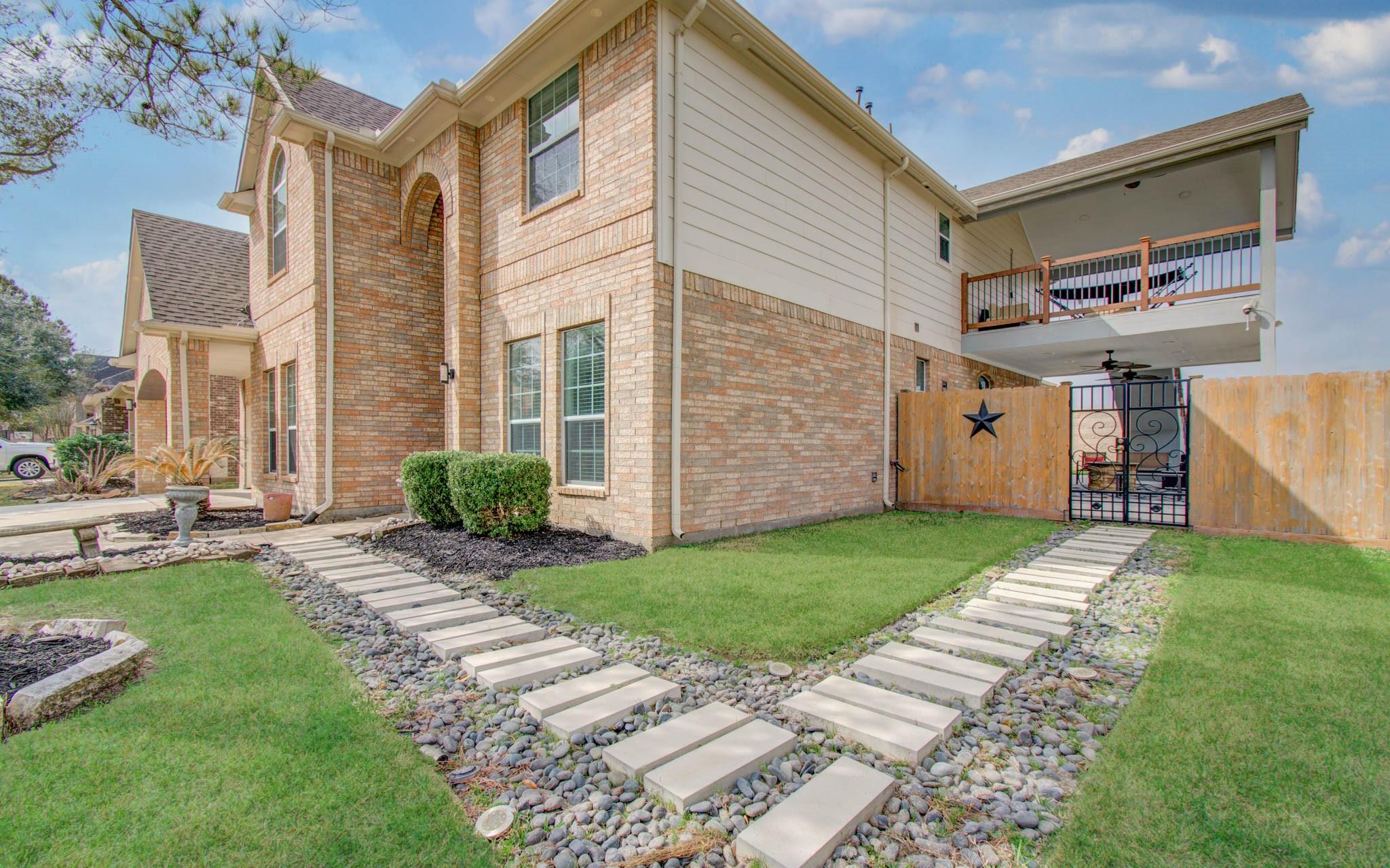 6006 Opal Crest Lane