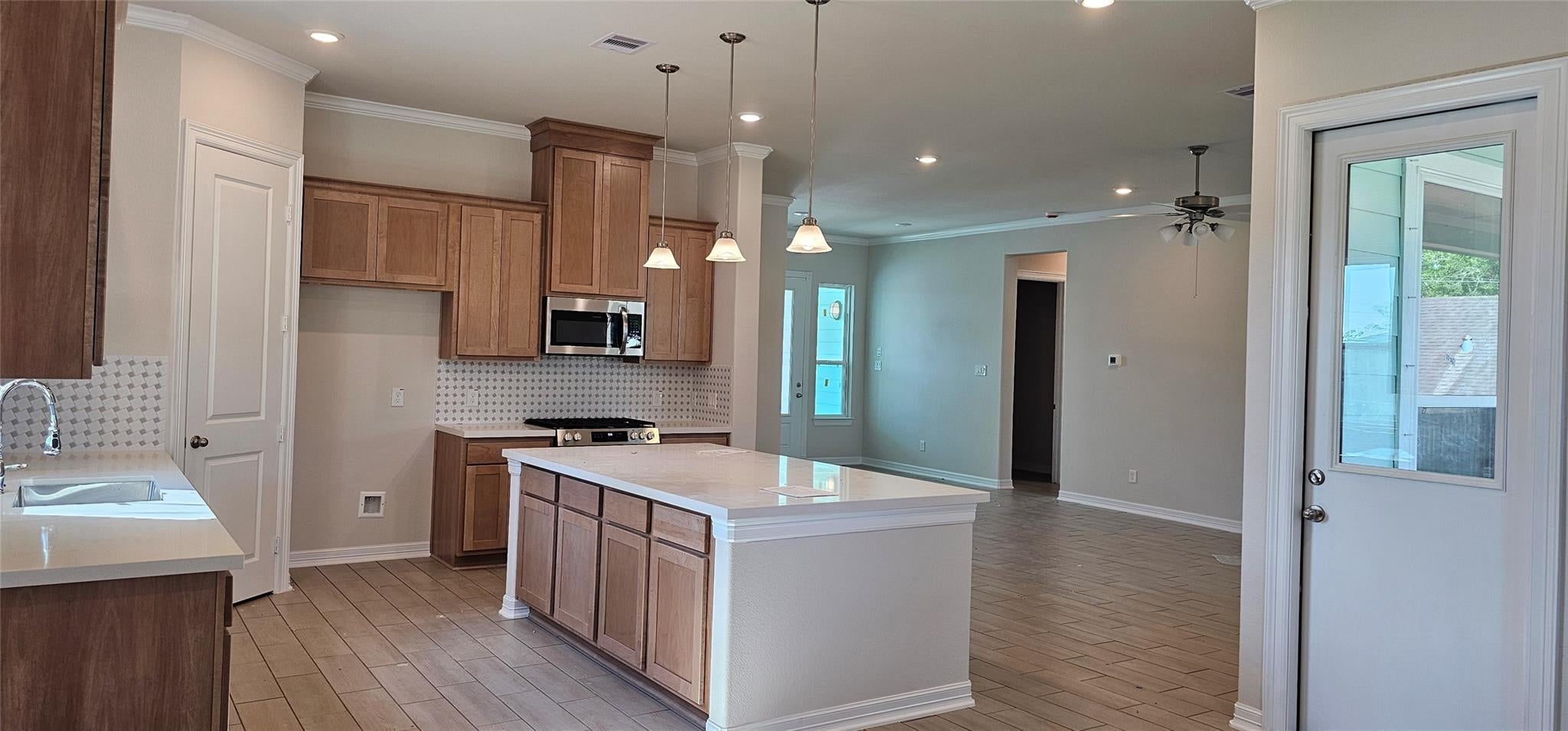 1905 Ashlee Court