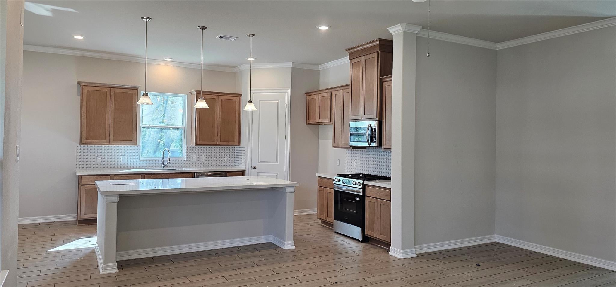 1905 Ashlee Court