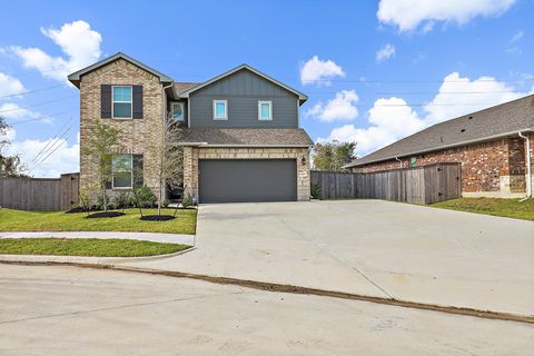 Photo of 8507 Lake Groove Lane, Baytown, TX 77523 (MLS # 61027488)