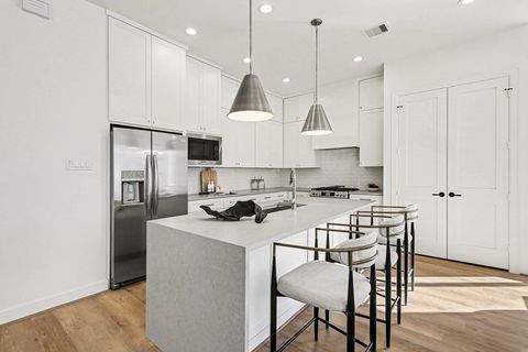 Tiny photo for 1214 Wycliffe Drive, Houston, TX 77043 (MLS # 20953222)