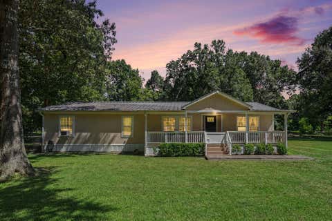 Photo of 1104 County Road 650, Dayton, TX 77535 (MLS # 94815110)