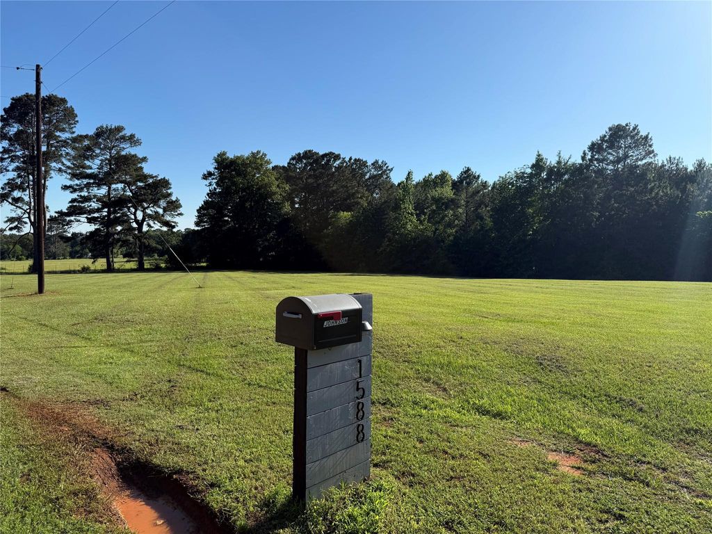 Photo of 1588 Cr 2120, Rusk, TX 75785 (MLS # 48680466)