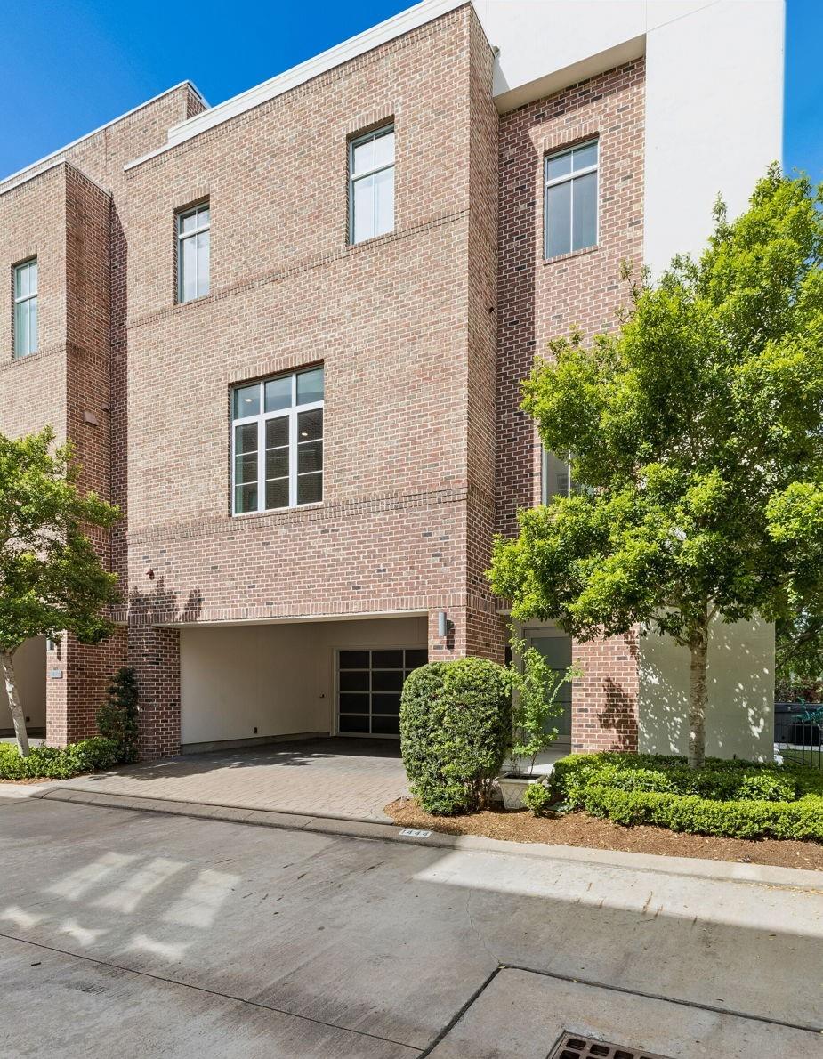 1444 Lake Pointe Parkway