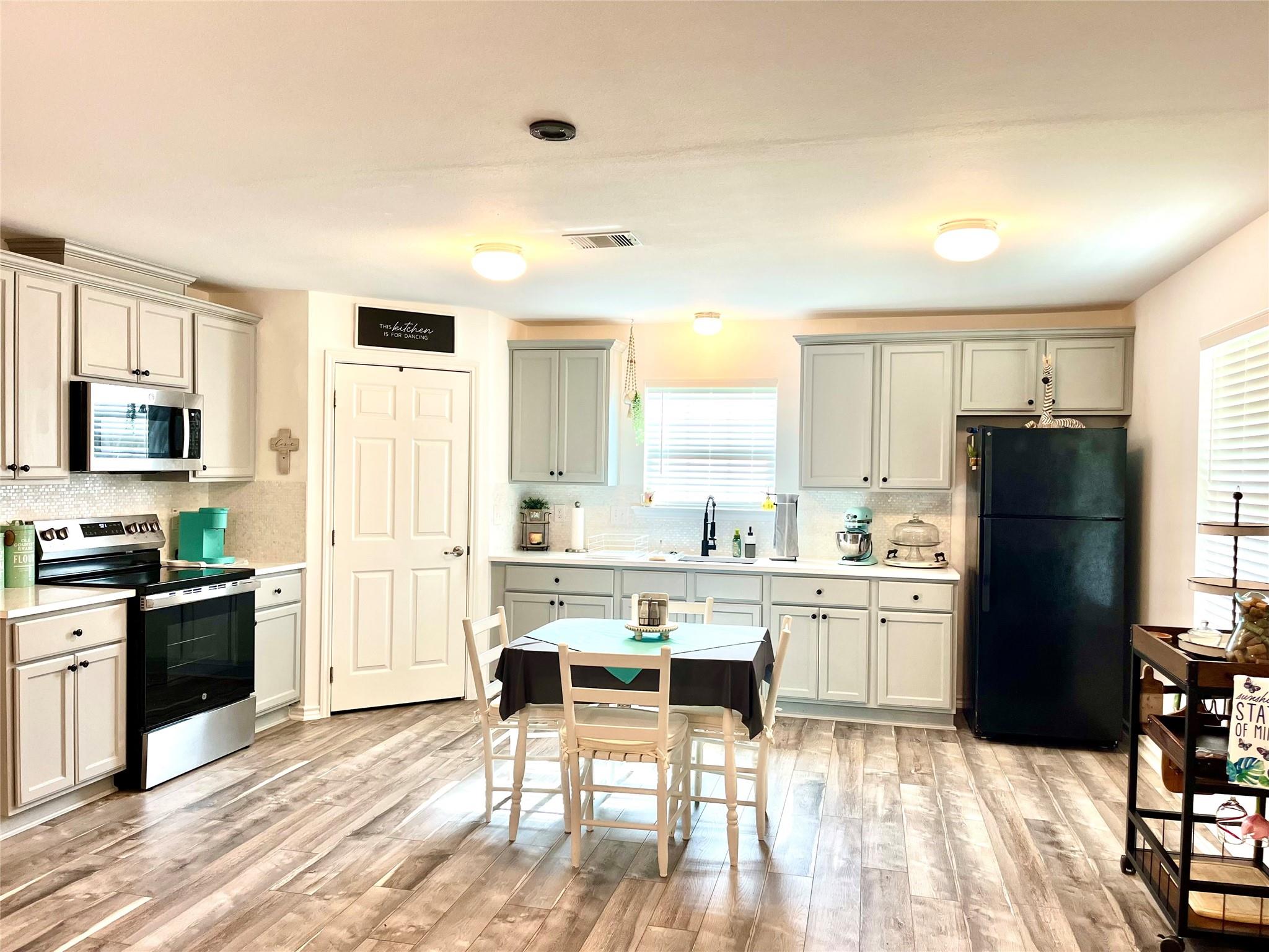 4810 Pecan Lane