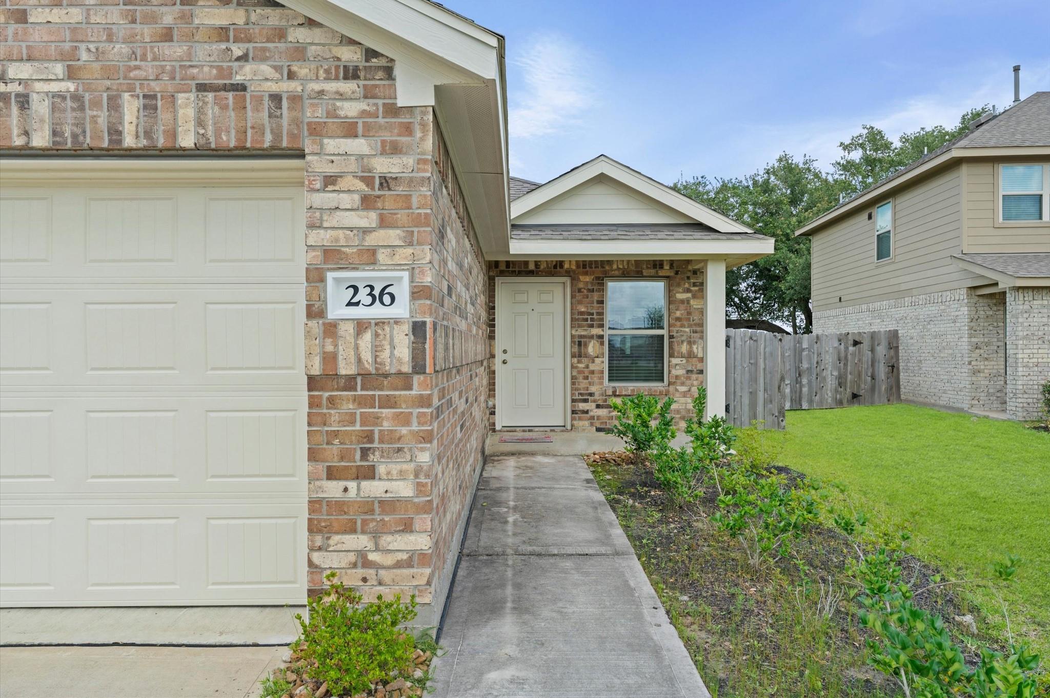 236 Bennett Loop