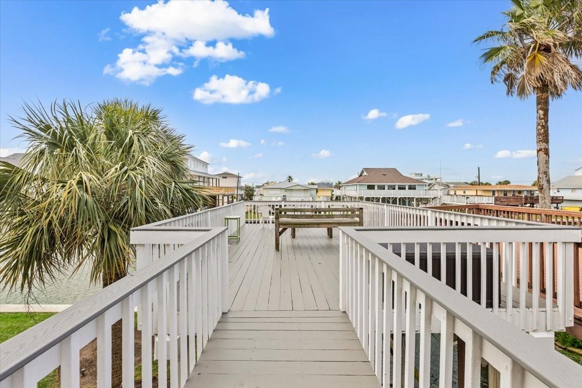 3718 Brewster Key Drive