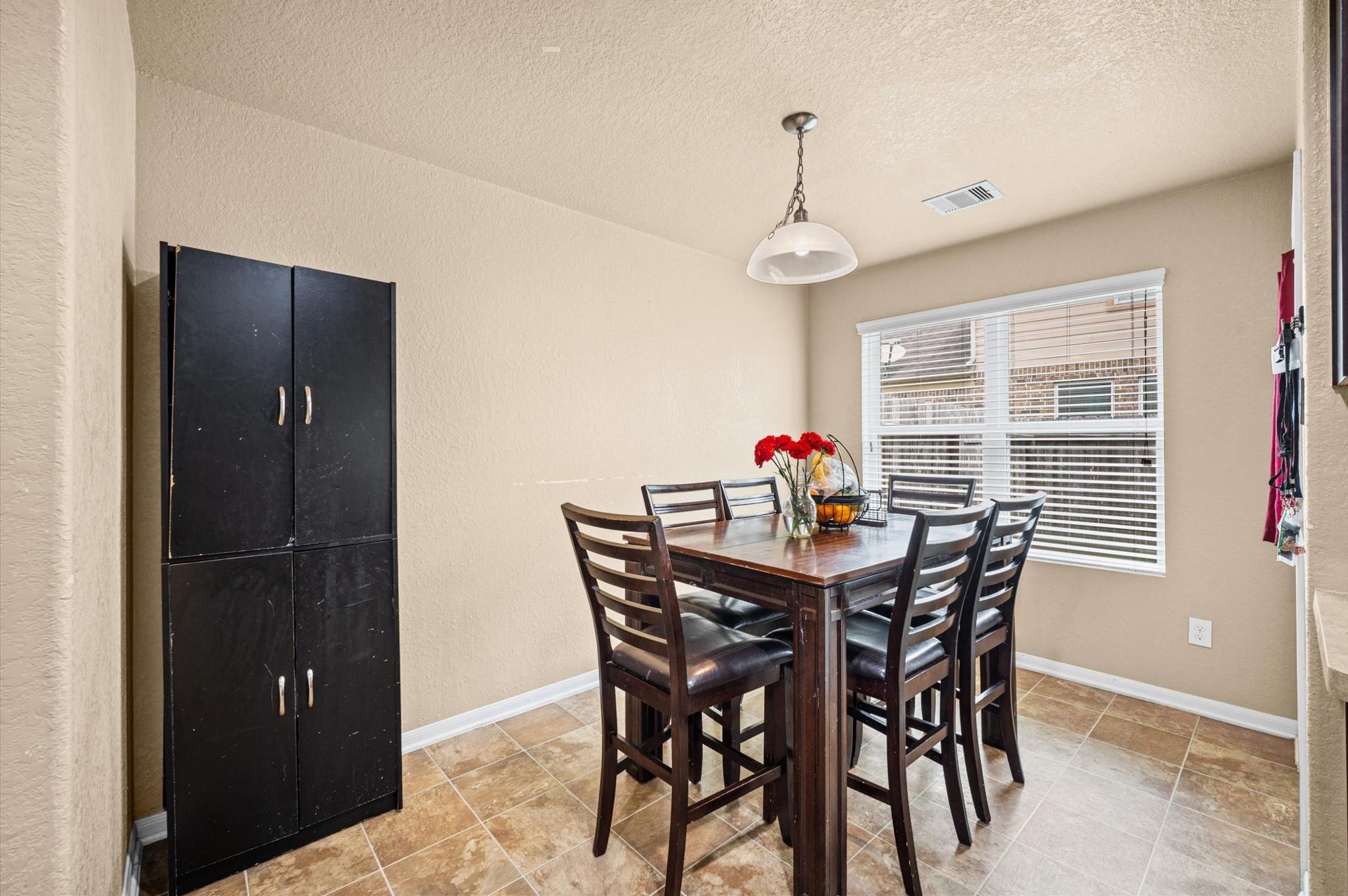 2811 Briar Breeze Drive