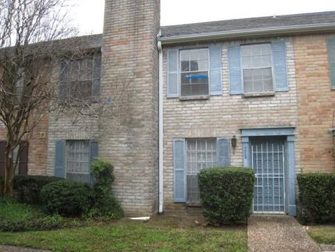 Photo of 4034 Belle Park Drive #4034, Houston, TX 77072 (MLS # 10592562)