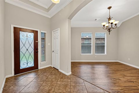 Photo of 24222 Lake Path Circle, Katy, TX 77493 (MLS # 98921931)
