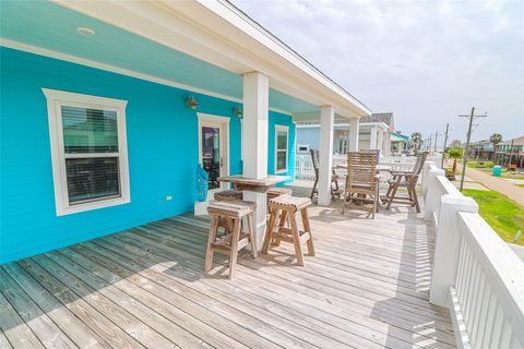 Photo of 876 Palmetto Drive, Port Bolivar, TX 77650 (MLS # 95247066)