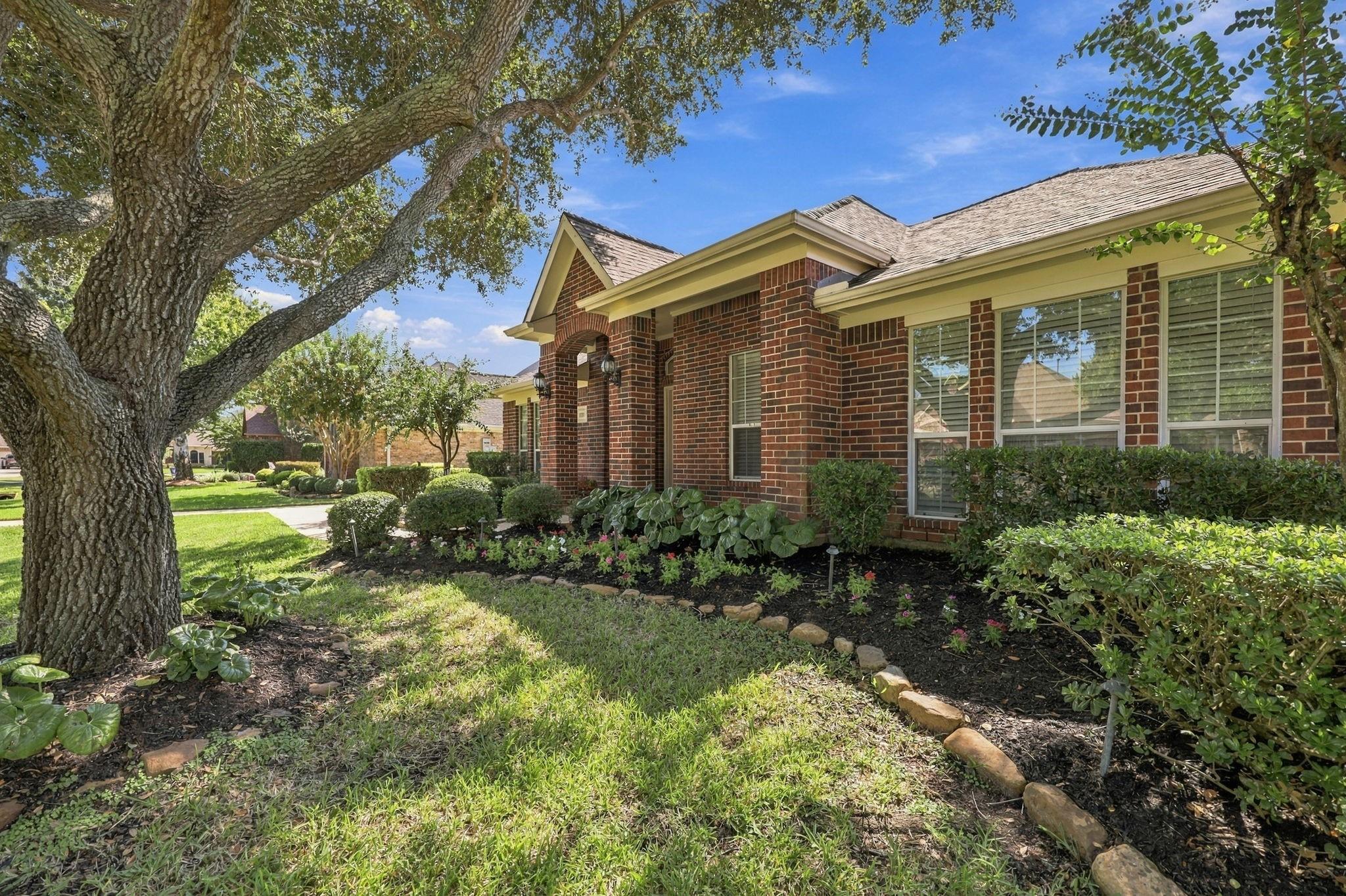 33211 Woodton Court