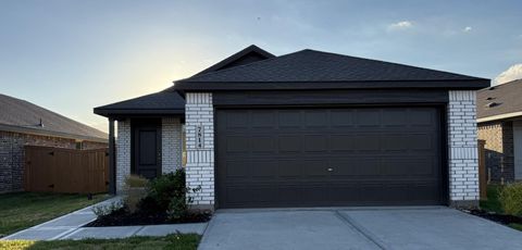 Photo of 1506 Gentle Wind Court, Angleton, TX 77515 (MLS # 52792912)